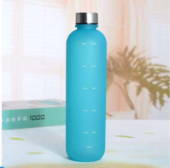 Bottiglia d'acqua motivazionale sportiva personalizzata in Tritan a tenuta stagna da 32 once, senza BPA, con cannuccia per segnare il tempo
